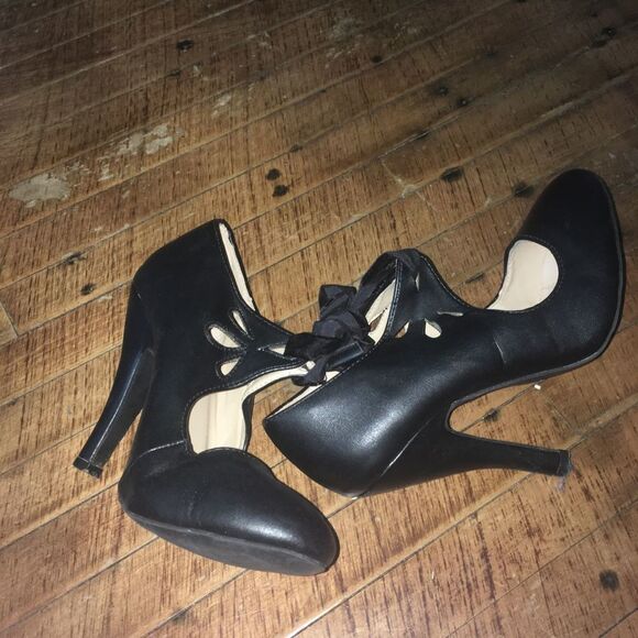 Dolce Mojo Moxy black pinup girl size 6.5 heels - Picture 3 of 4